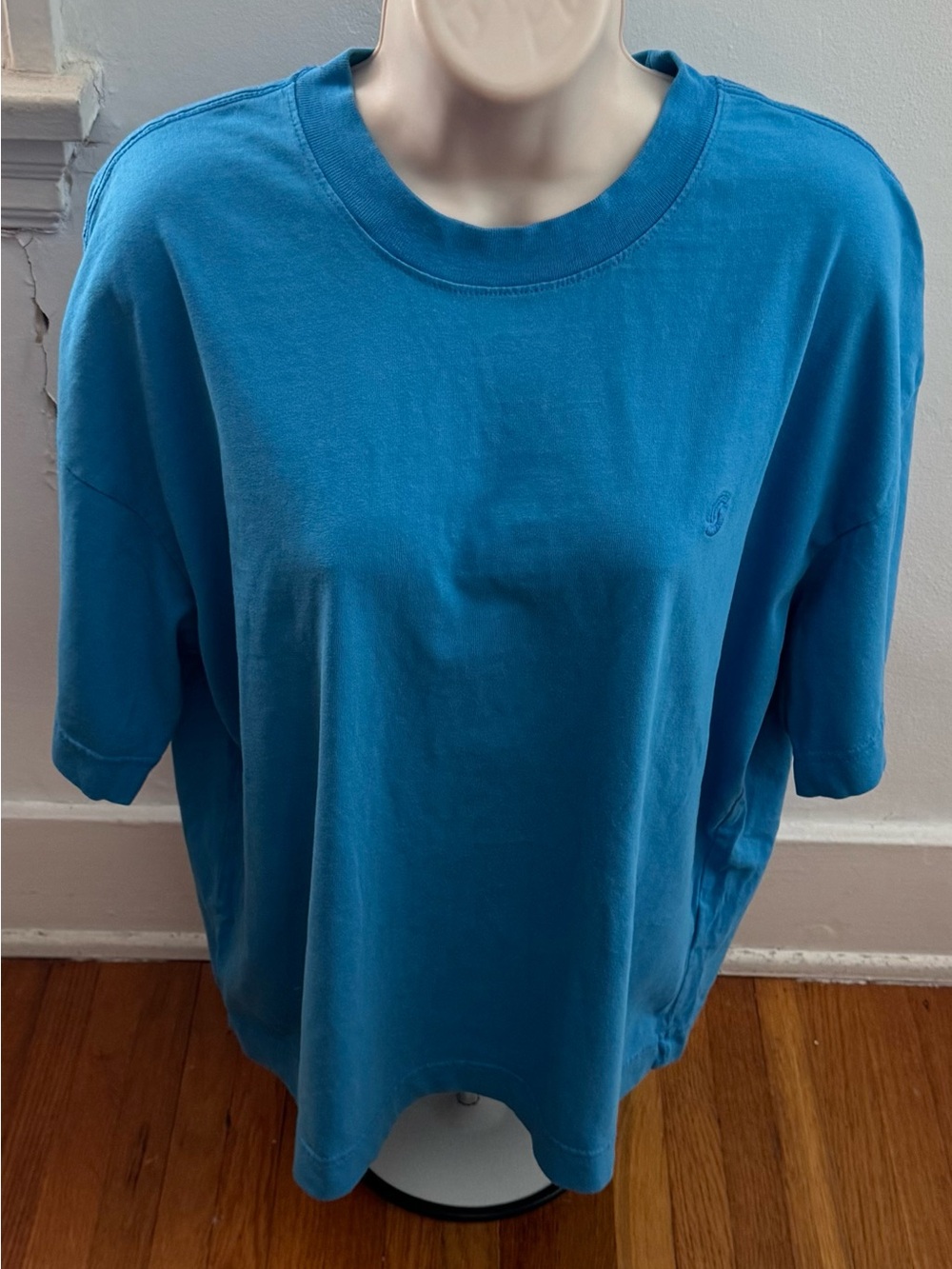 Standard Cloth Royal Blue 100% cotton embroidered logo Crewneck t-shirt, size M